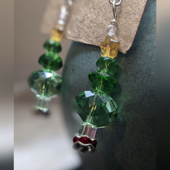 SWAROVSKI Crystal Christmas earrings and matching necklace - Picture 9 of 10